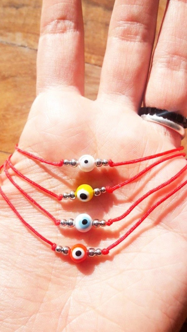 Producto - Pulsera Ojito de regalo (una por orden)