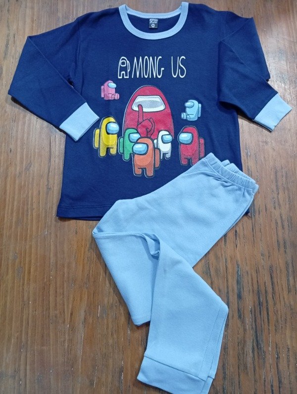 Producto - Pijama Among Us