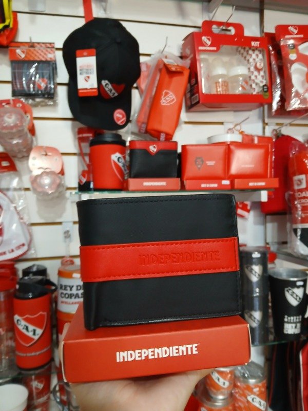 Producto - Billetera en caja CAI