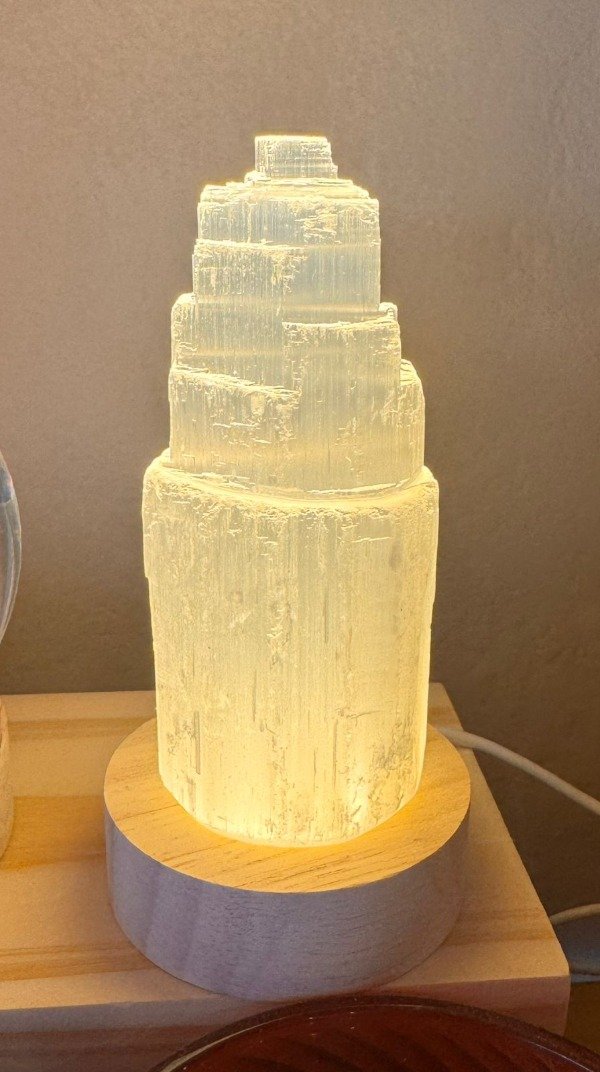 Producto - LAMPARA DE SAL LED USB EN UN BLOQUE MACIZO 15CM