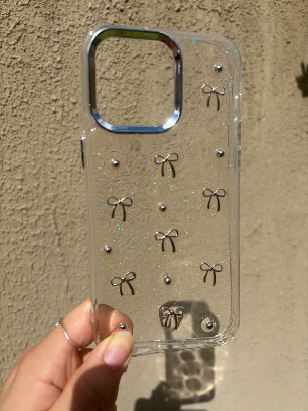 Producto - FUNDA CHARMS MOÑOS IP 14 PRO MAX