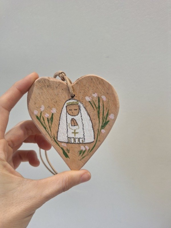 Producto - Corazón de madera Virgencita - 2