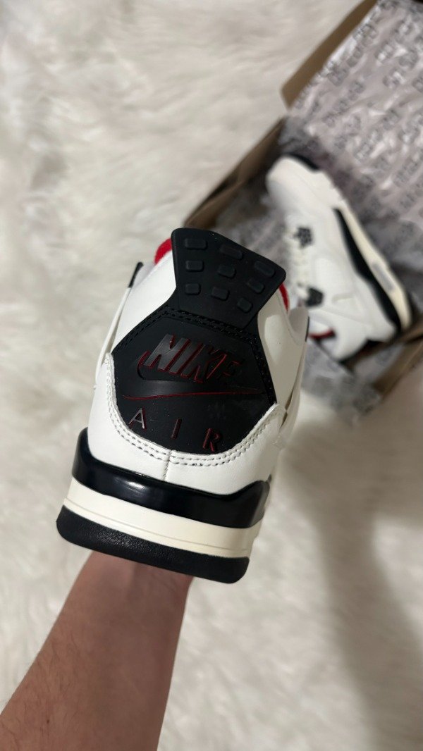 Producto - JORDAN RETRO 4 "FLY CLUB" - 2