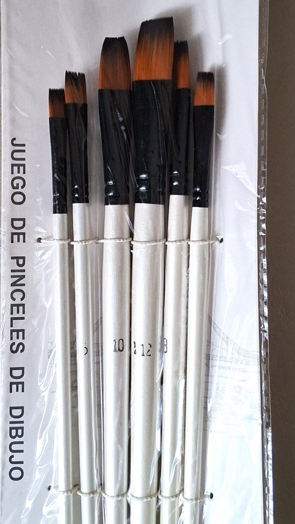 Producto - Pinceles artísticos x 6 u. - 3