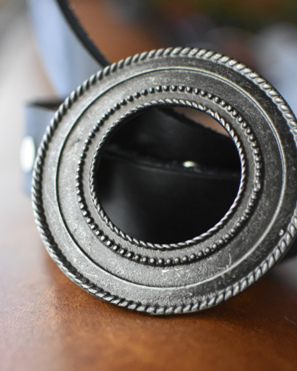 Producto - cinto IKAL plata vieja