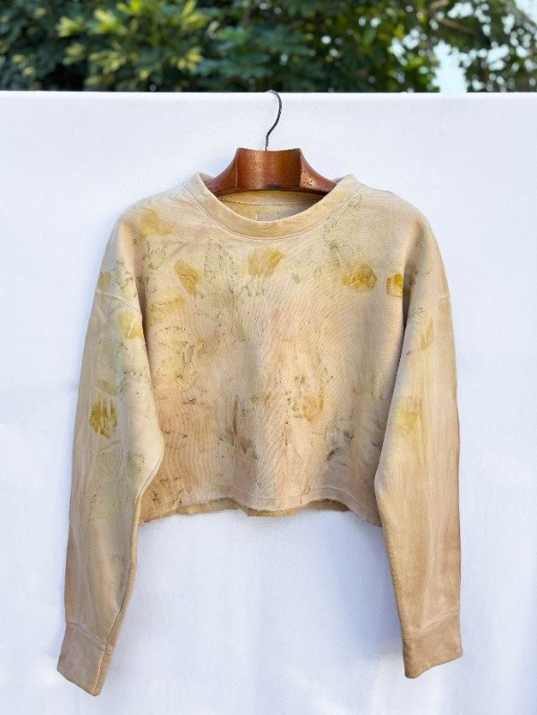 Producto - Buzo Crop Capuchina (Casa Errática)