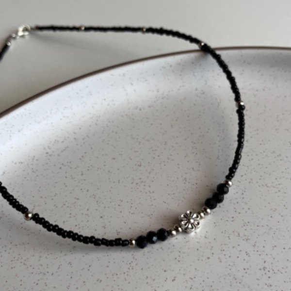 Producto - Choker Lana - negro