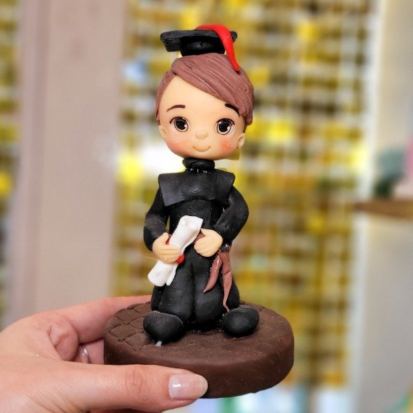 Producto - Decoración para torta en porcelana EGRESADOS