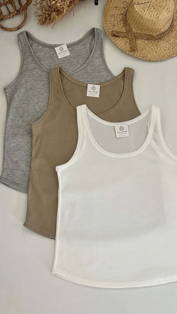 Producto - MUSCULOSA SABRINA