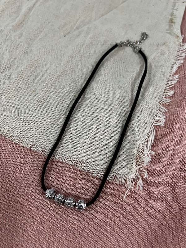Producto - chocker cruz