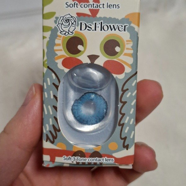 Producto - Lentes de contacto búho celeste con estuche y aplicador Ds.Flower
