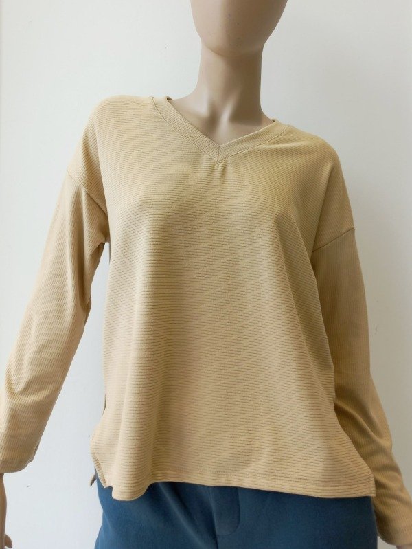 Producto - Manga Larga Cuello V Darlon Brush (Art. 5685)