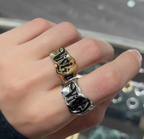 Producto - Anillo vivienne cinturón