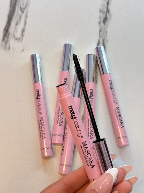 Producto - Mascara de pestañas waterproof lash line pro mely