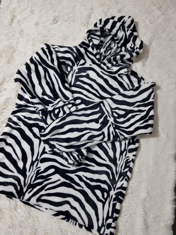 Producto - Maxi Buzo Polar Soft Cebra
