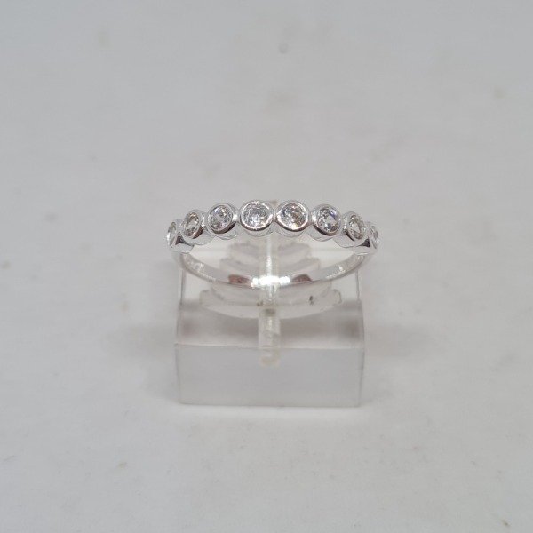 Producto - Anillo susanos blancos