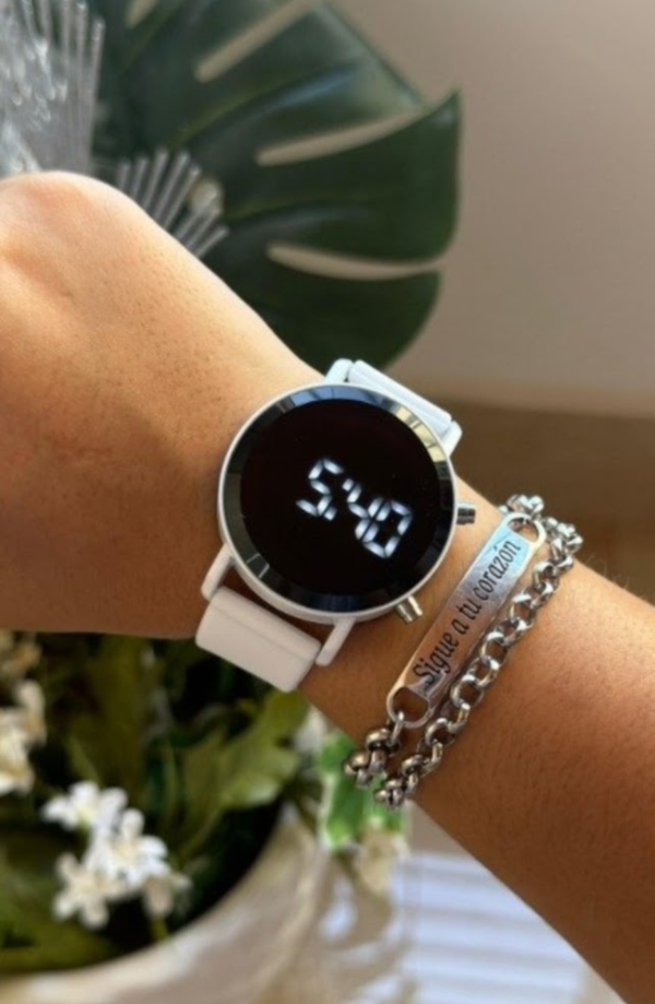 Producto - Reloj Nicky blanco