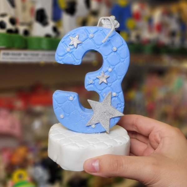 Producto - Vela número de porcelana temática CORONA N 3 color celeste