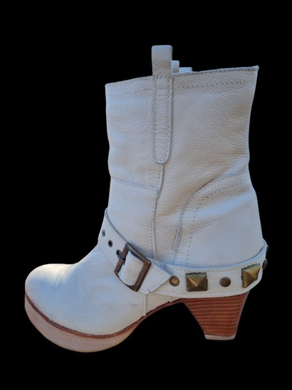 Producto - NUEVAS Botas de cuero Rose N 36