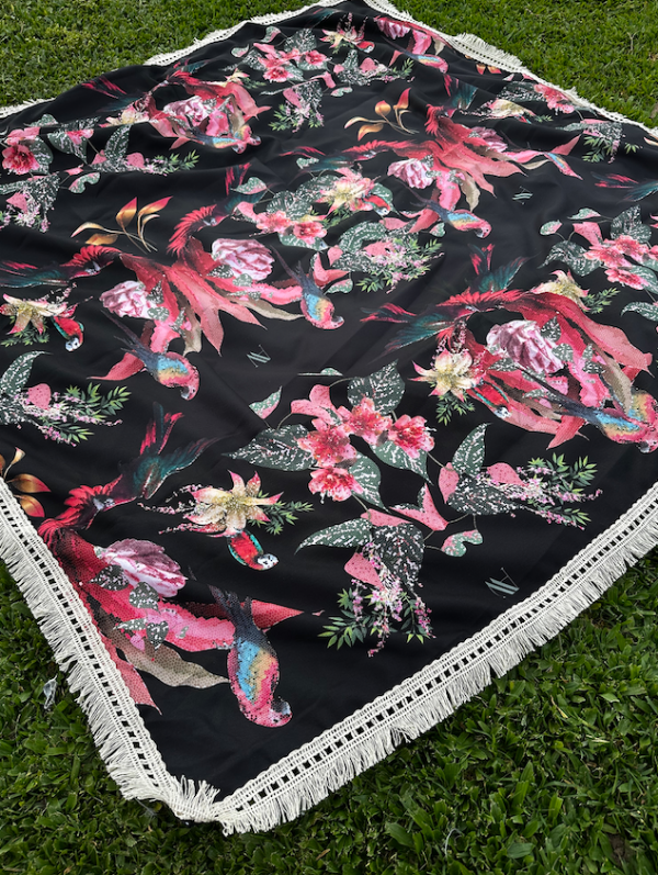 Producto - Lona viva lora negro