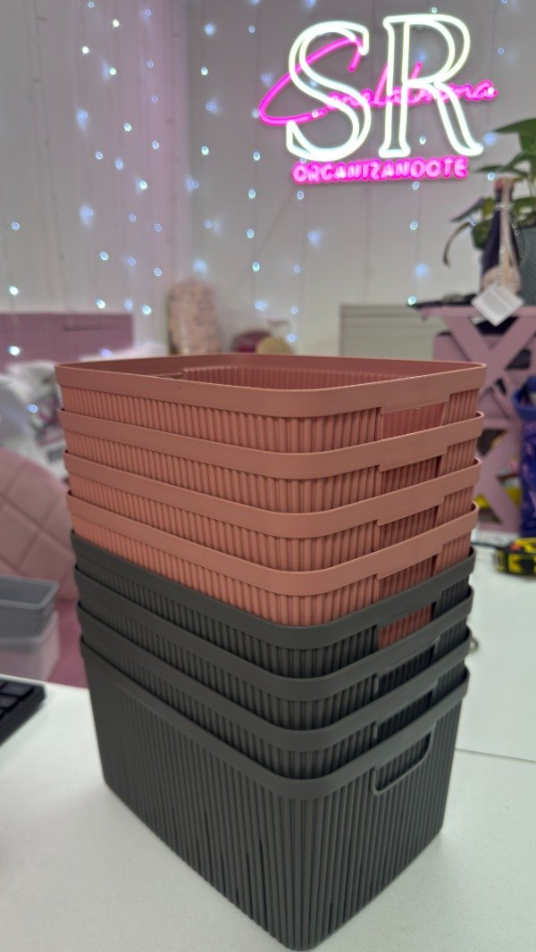 Producto - canasto rayas 23x17x12