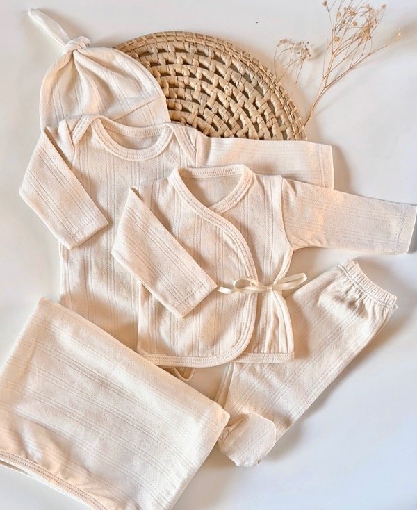 Producto - AJUAR 5 PIEZAS - MANTECA