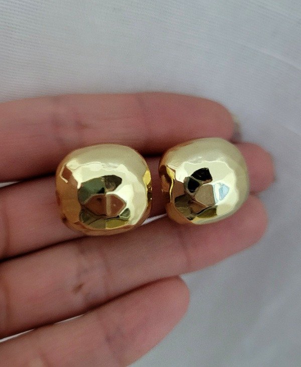 Producto - Aros semi argollas doradas Bijou - 1