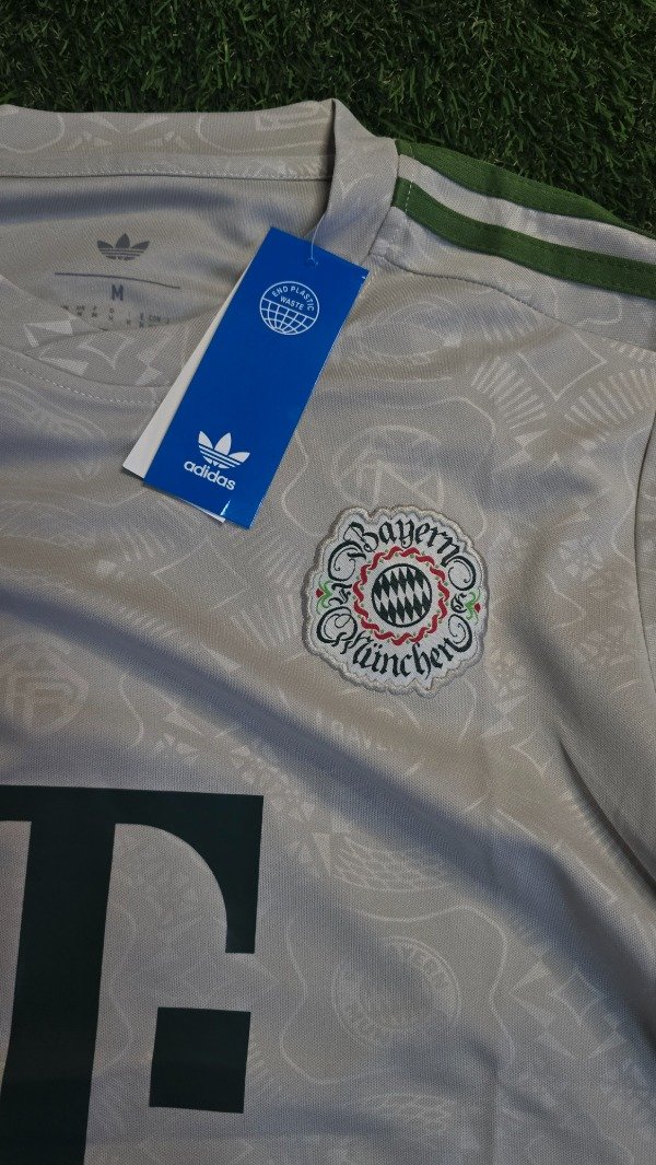 Producto - BAYER MUNICH ALTERNATIVA 2026/27 - IMPORTADO - 3