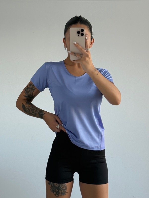 Producto - Reme lavanda de lycra con Dry-fit en costados