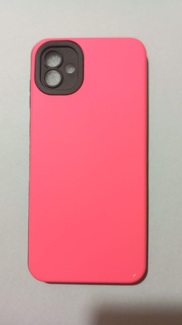 Producto - Funda Rígida Alto Impacto Fucsia para Samsung A04