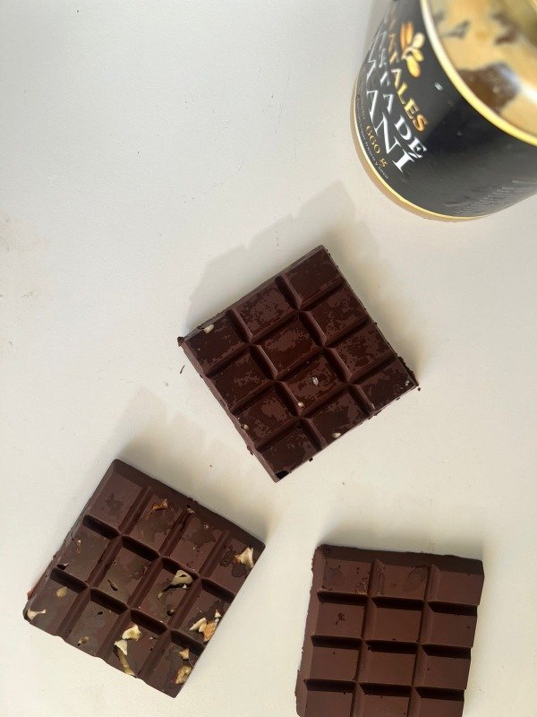 Producto - Chocolate cacao al 80 con castañas y sal marina - 2