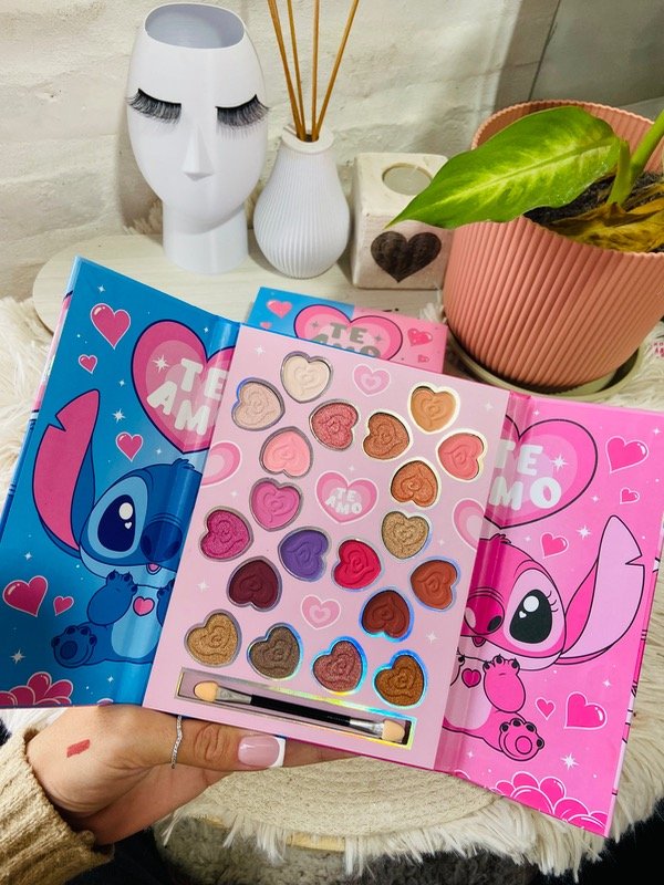 Producto - Sombra Librito stich 20 Colores