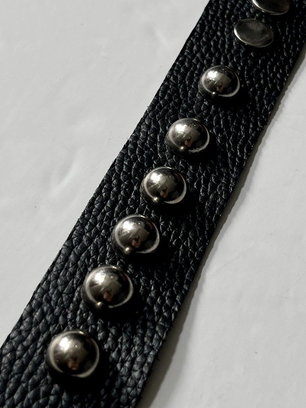 Producto - COLLAR CHOCKER DE CUERO ARGENTINO NEGRO CON APLIQUES BOMBE