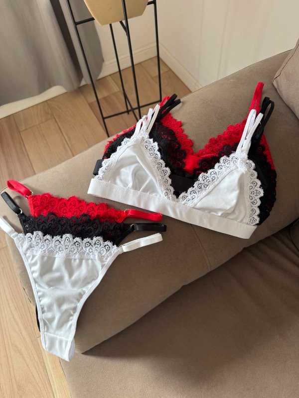 Producto - Conjunto bralette microfibra con puntilla y less regulable #130