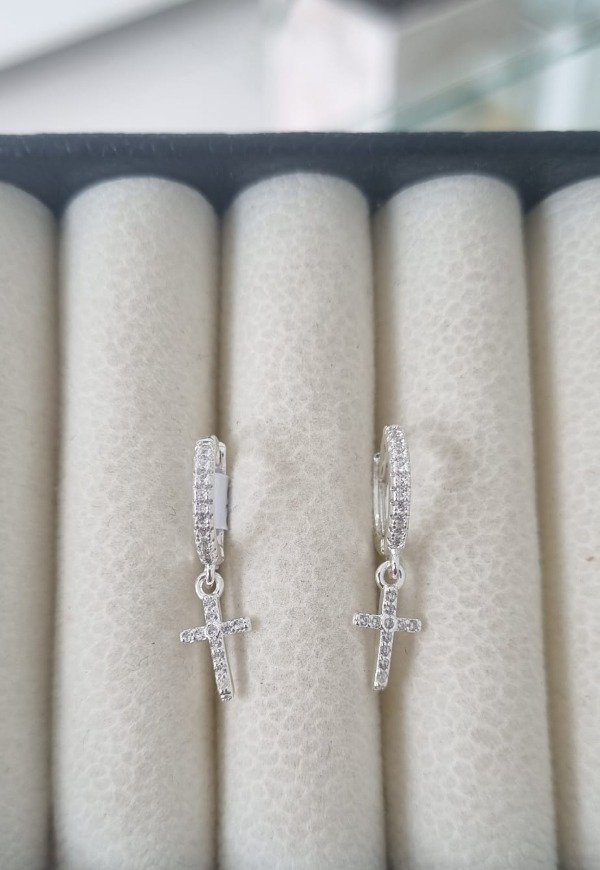Producto - Argollitas Cruz micropave - 1
