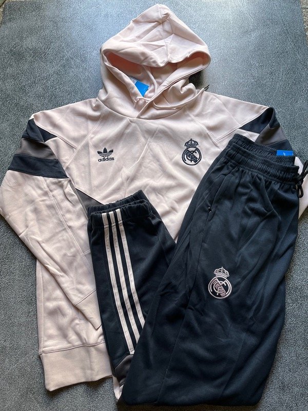 Producto - Conjunto Icon Real Madrid