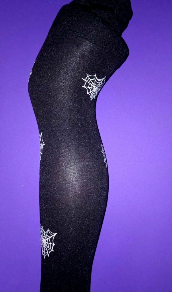 Producto - Teladearaña corazón varias peques blanca  Bucaneras ultraop negra - 3