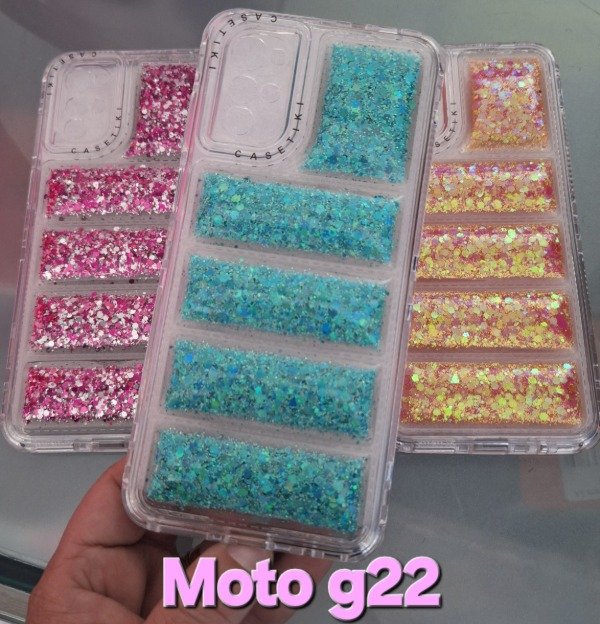 Producto - Fundas puffer glitter 360. Moto g22