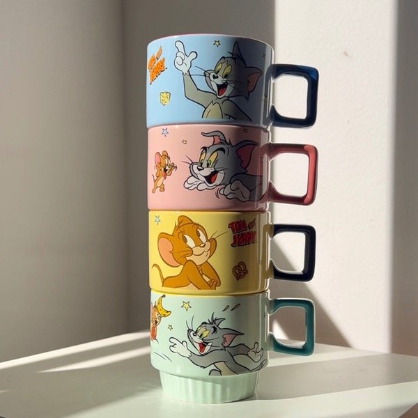 Producto - Set 4 tazas apilables Tom Y Jerry