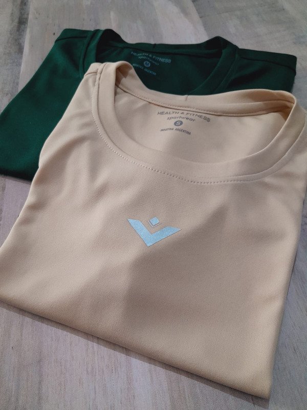Producto - REMERA SET DEPORTIVO - 2