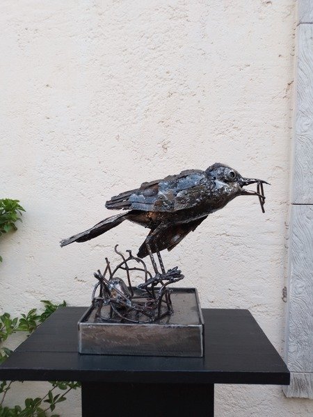 Producto - Pájaro en nido.