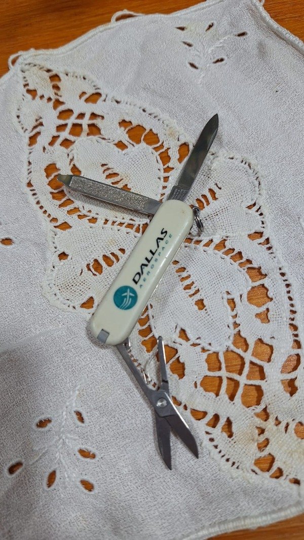 Producto - Navaja Multiusos Victorinox Classic - 0