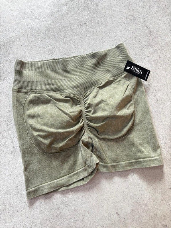 Producto - Short seamless push up levanta gluteos verde S/M