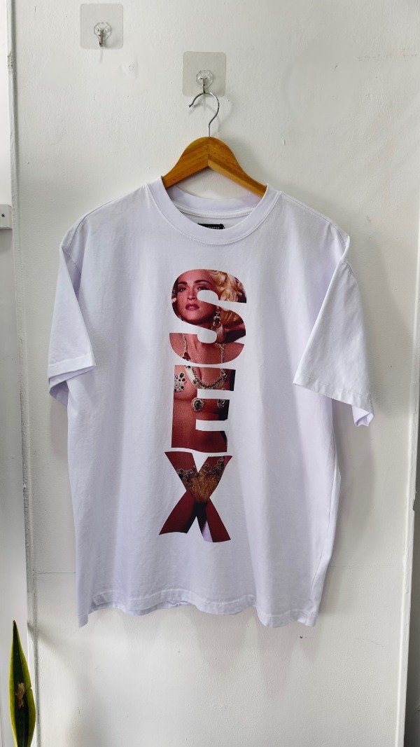 Producto - Remera SEX AY Not Dead Nueva