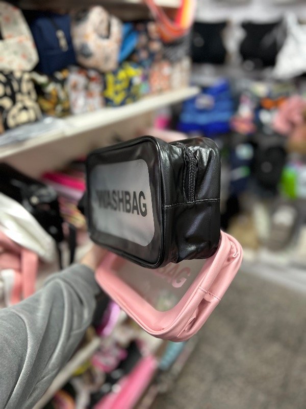 Producto - Neceser Washbag transparente mediano negro o rosa - 1