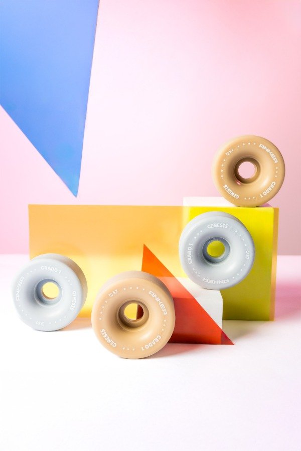 Producto - Ruedas Genesis Gris y Beige