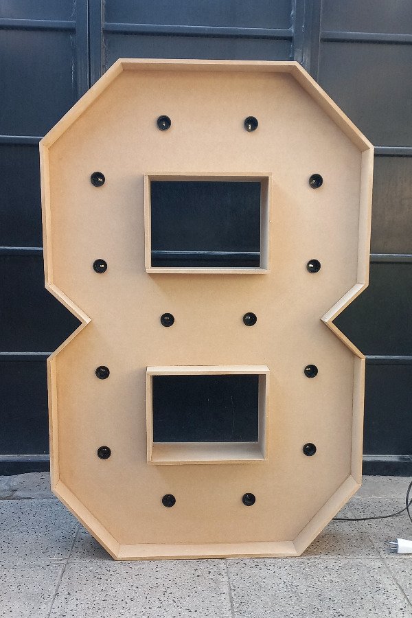 Producto - Numero 8 - 120 cm