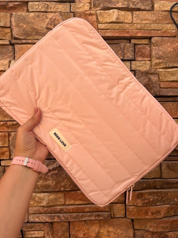 Producto - Funda de Notebook BEEN LOVE ROSA