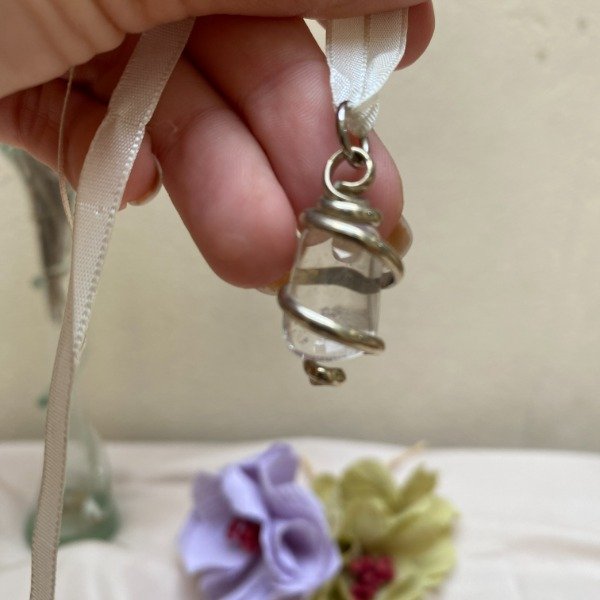 Producto - Dije engarzado CUARZO CRISTAL