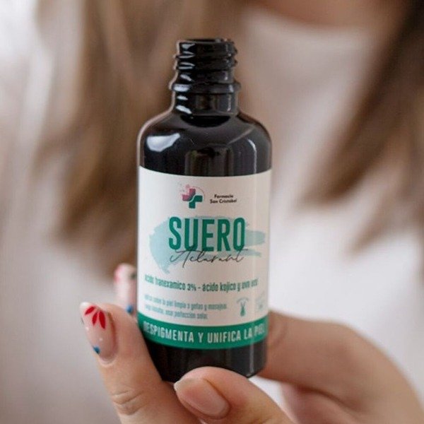 Producto - Suero Aclarante con Complejo Ultra Despigmentante Farmacia San Cristóbal